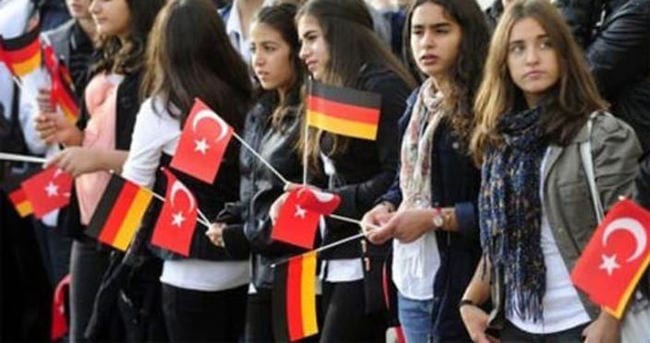 Almanya’da Türklerin karşılaştığı sosyo-kültürel sorunlar